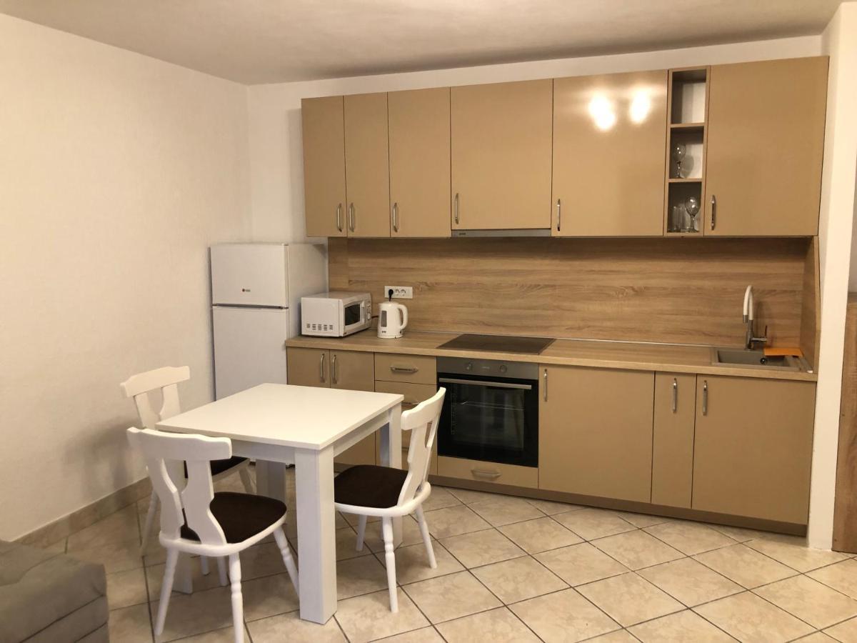 Apartmani Lime Petrovac 外观 照片