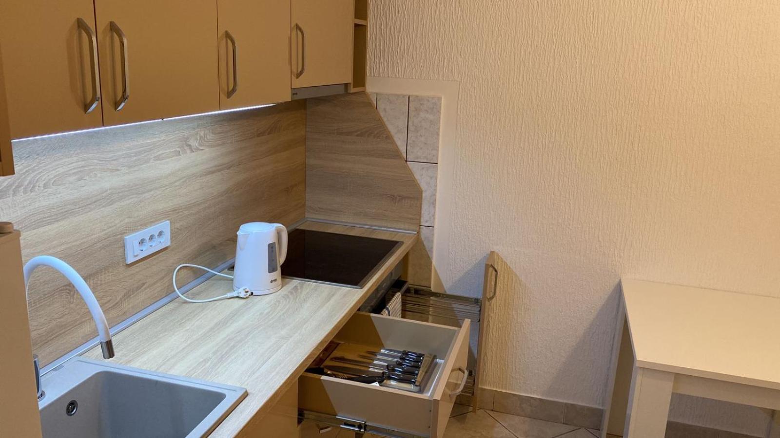 Apartmani Lime Petrovac 外观 照片