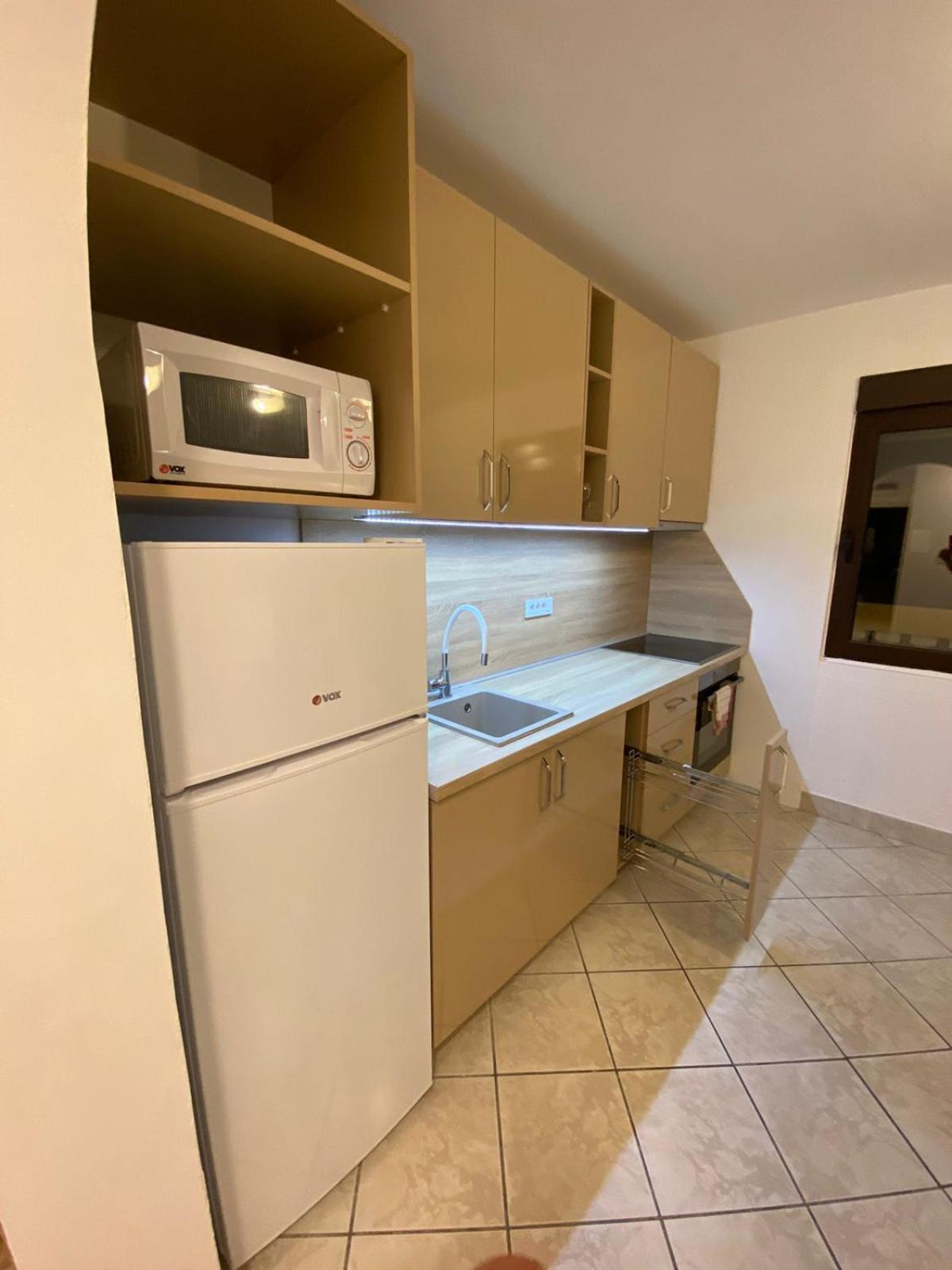 Apartmani Lime Petrovac 外观 照片